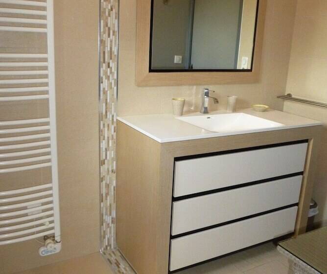 Domaine De La Maison Neuve