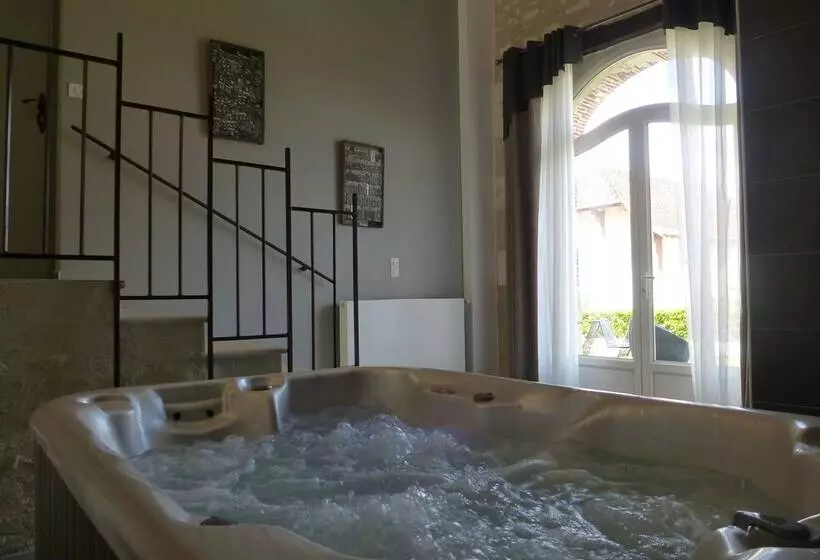 Domaine De La Maison Neuve