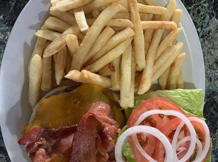 Gibbons Hotel &tavern