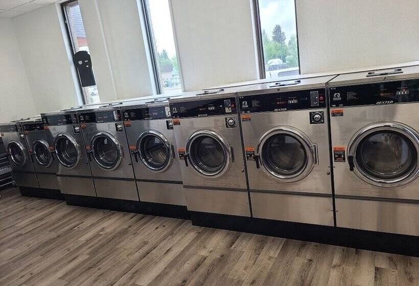 Gibbons Hotel &tavern