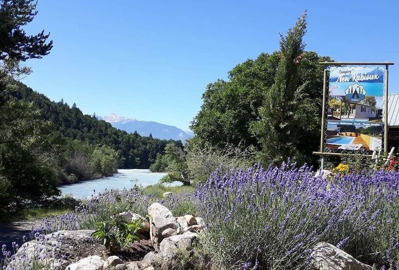 ホテル Camping New Rabioux