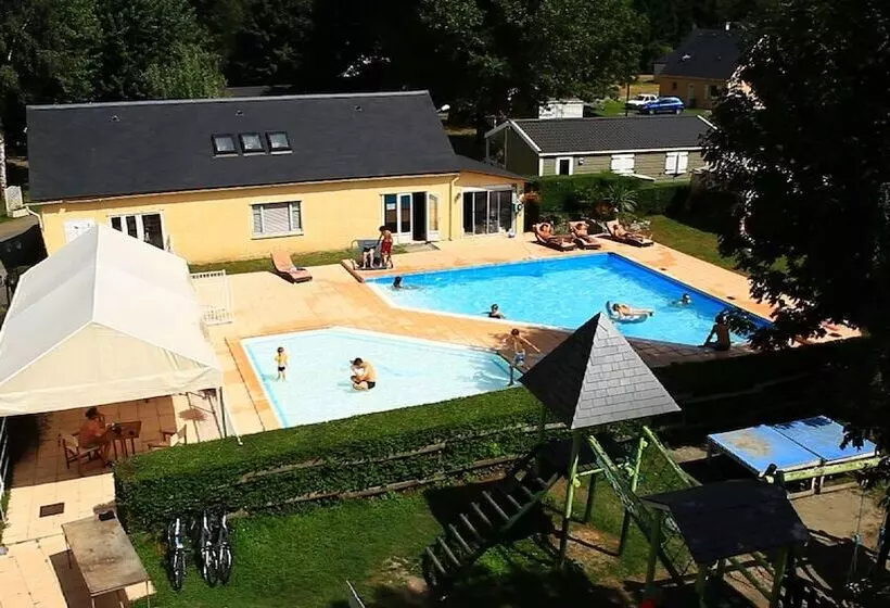 Hotelli Espace Pyrénées Loisirs Campsite
