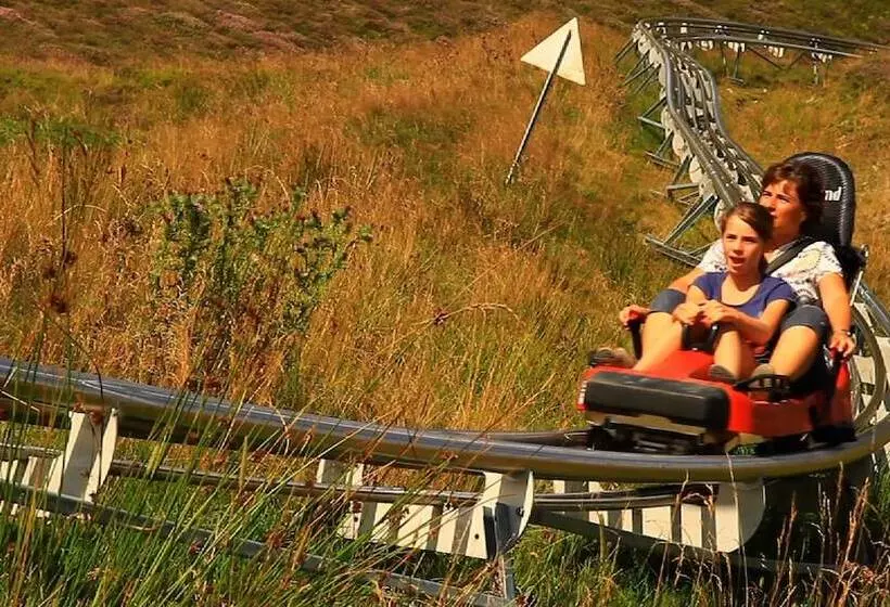 Hotelli Espace Pyrénées Loisirs Campsite