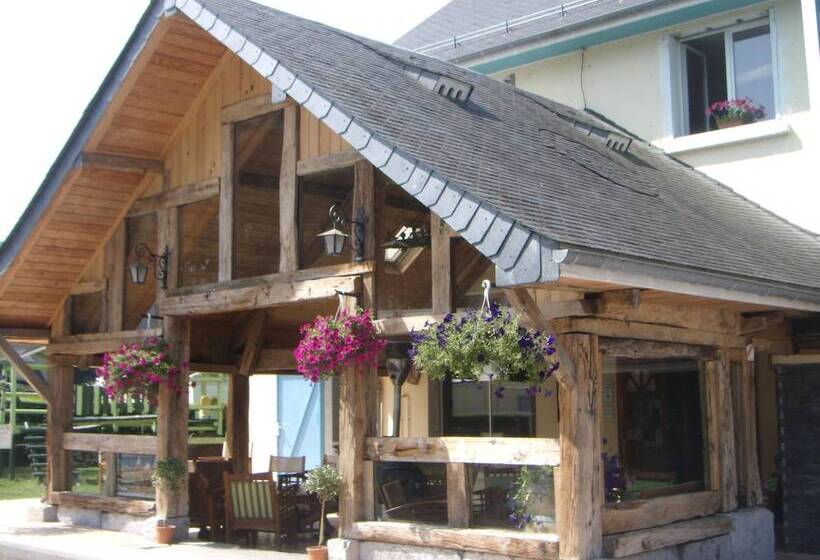 호텔 Espace Pyrénées Loisirs Campsite