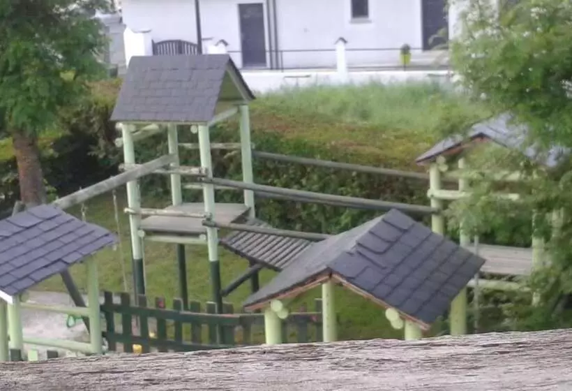 Hotelli Espace Pyrénées Loisirs Campsite