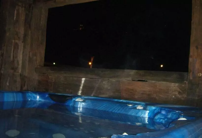 Hotelli Espace Pyrénées Loisirs Campsite