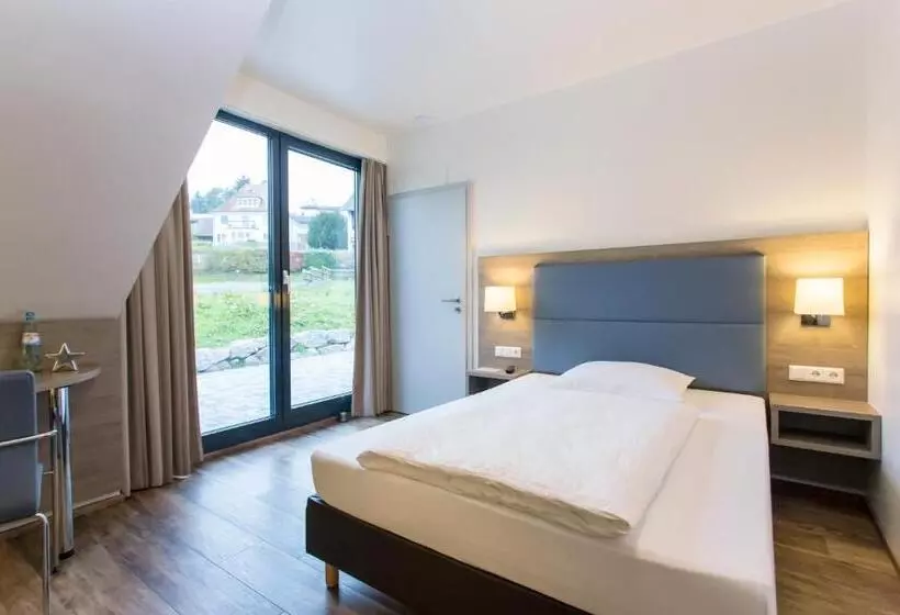 Hotelli Holzscheiter