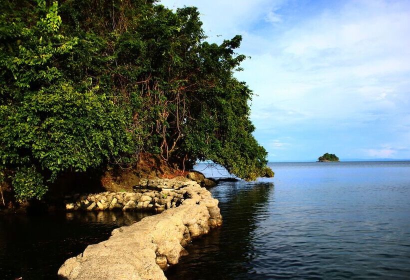 Otel Nautilos Trigana