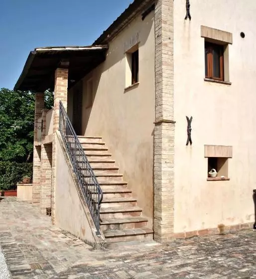 هتل روستایی Agriturismo Oasi Belvedere