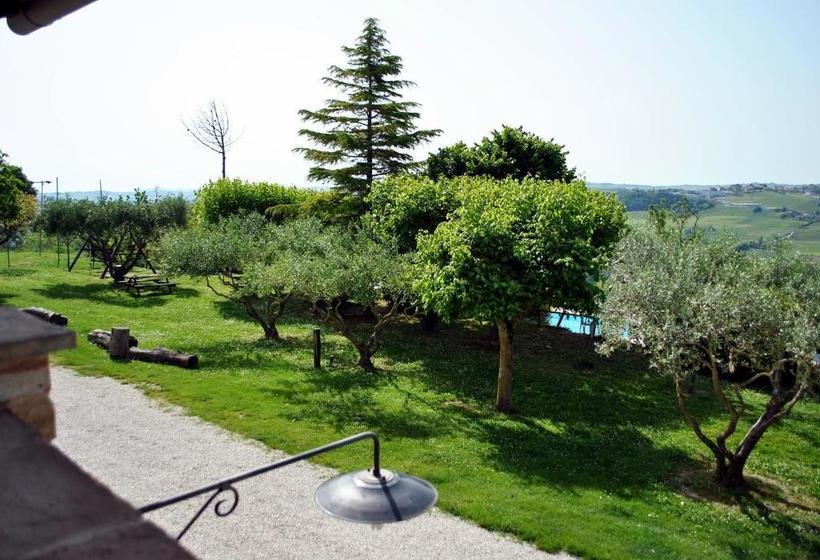 乡村酒店  Agriturismo Oasi Belvedere