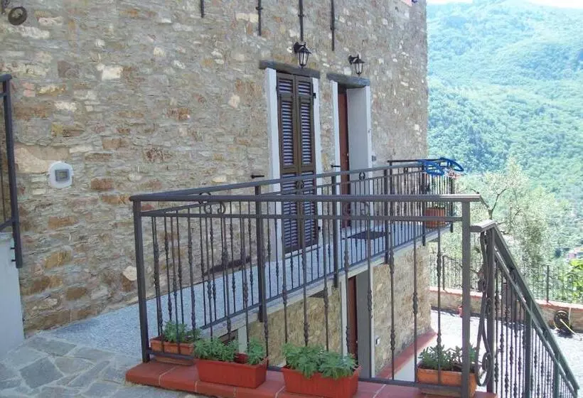 田舎風ホテル Il Nido Delle Rondini