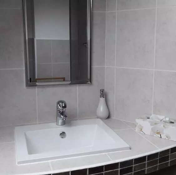 Majatalo Le Clos Des Pensées