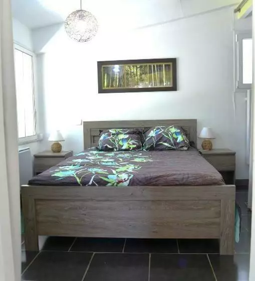 ペンション Le Patio Bleu