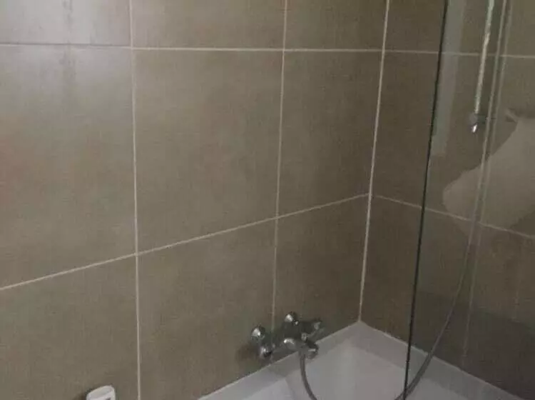 Majatalo Nico Zen Home