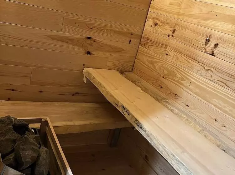 Majatalo Nico Zen Home