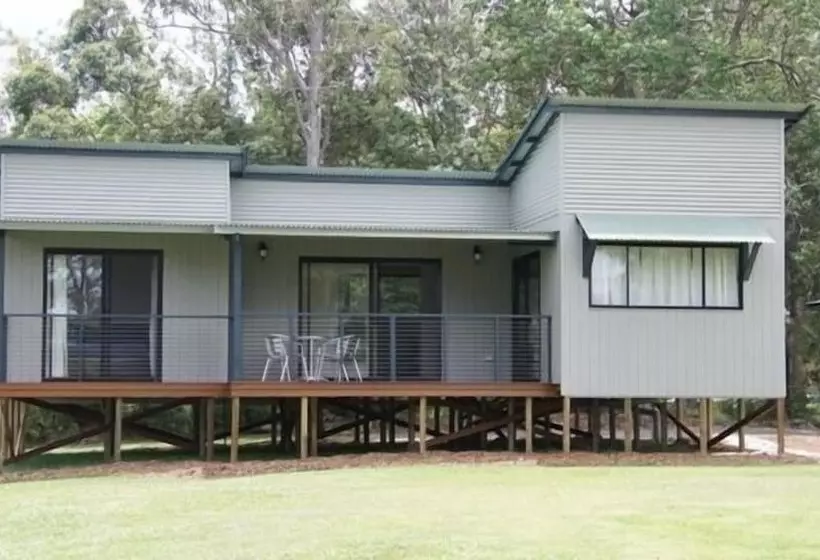 Wooli River Lodges
