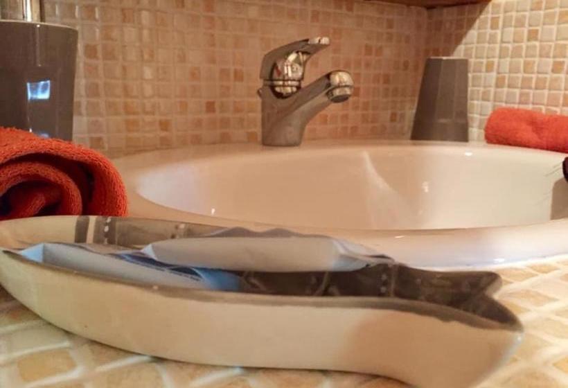 ベッドアンドブレックファースト Casanella