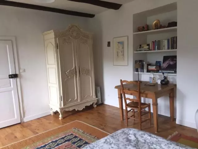 ベッドアンドブレックファースト Le Couvent