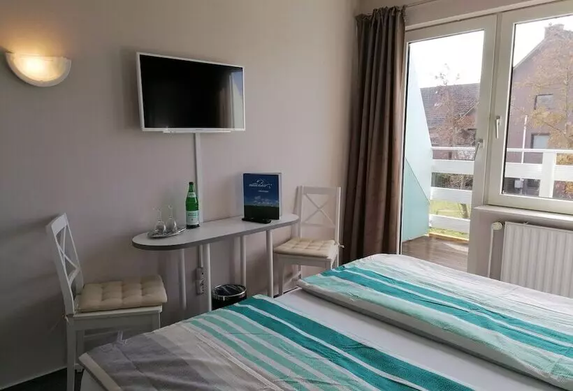 ベッドアンドブレックファースト Möven Kieker