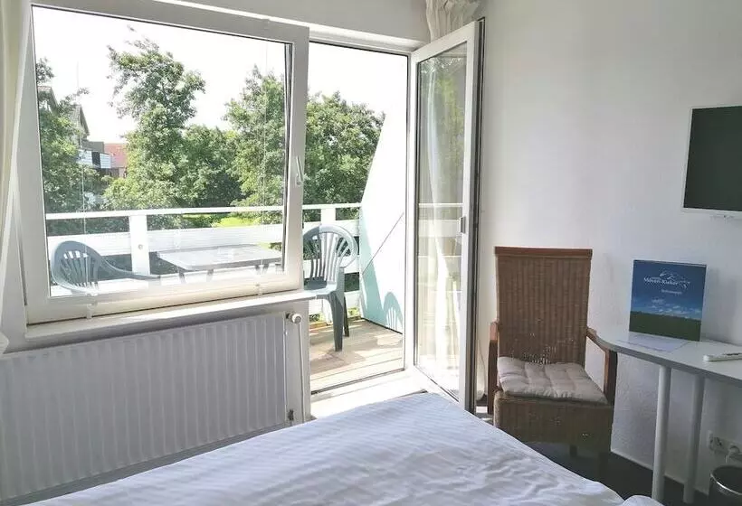 ベッドアンドブレックファースト Möven Kieker