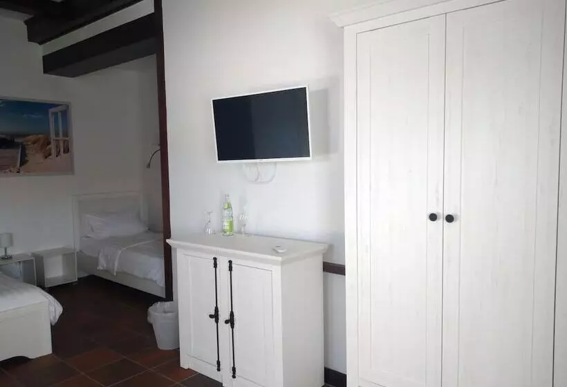 ベッドアンドブレックファースト Möven Kieker