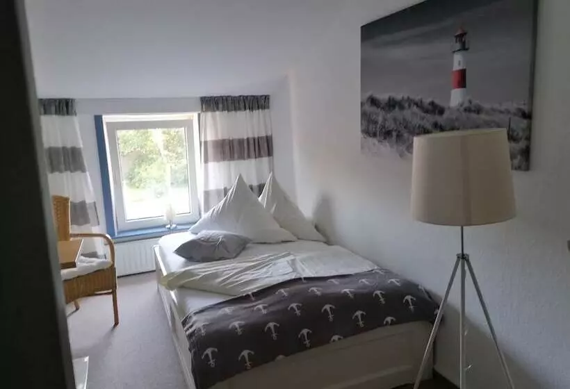 ベッドアンドブレックファースト Möven Kieker