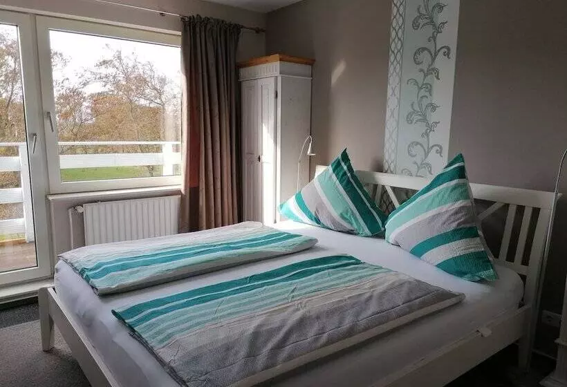 ベッドアンドブレックファースト Möven Kieker