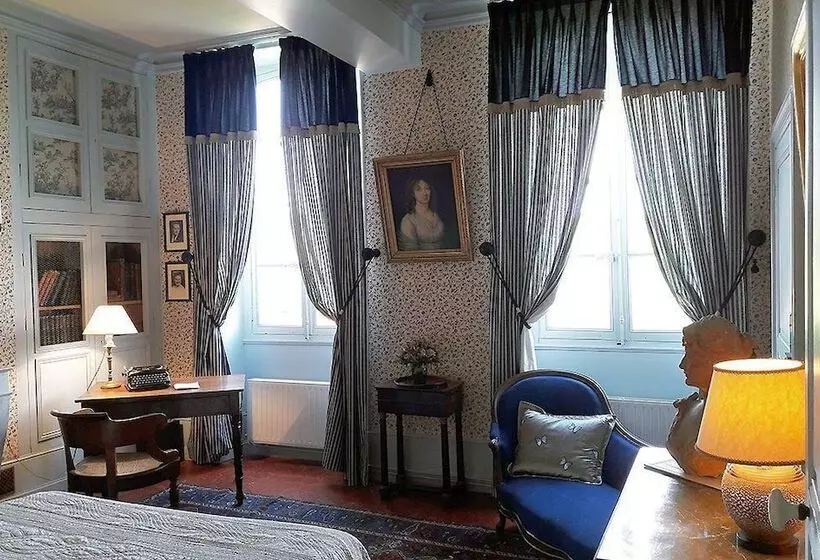 Aamiaismajoitus (B&B) Une Maison De Famille