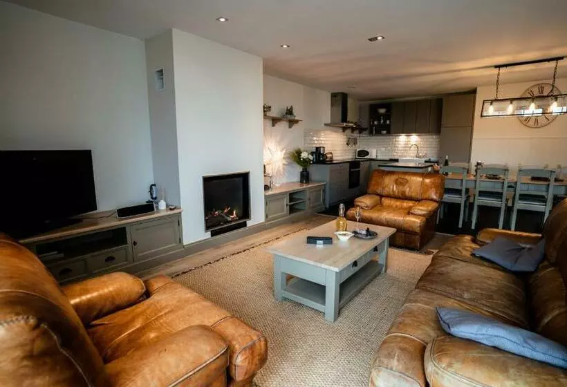 Dartmoor Cottage