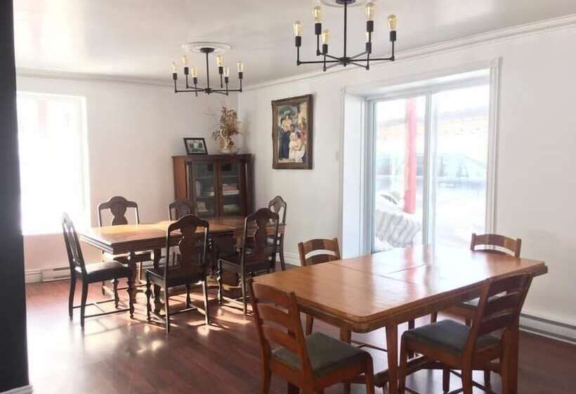 فندق فئة نجمة واحدة Auberge Au Toit Rouge