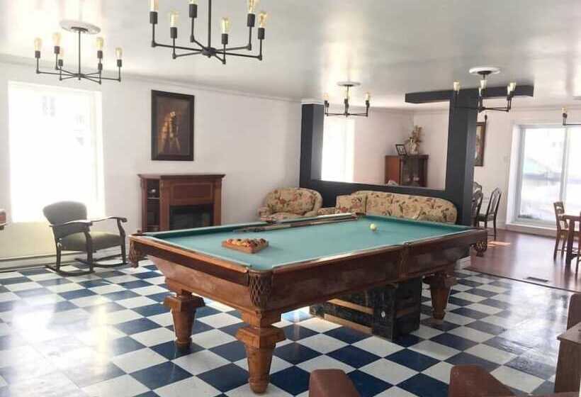 فندق فئة نجمة واحدة Auberge Au Toit Rouge