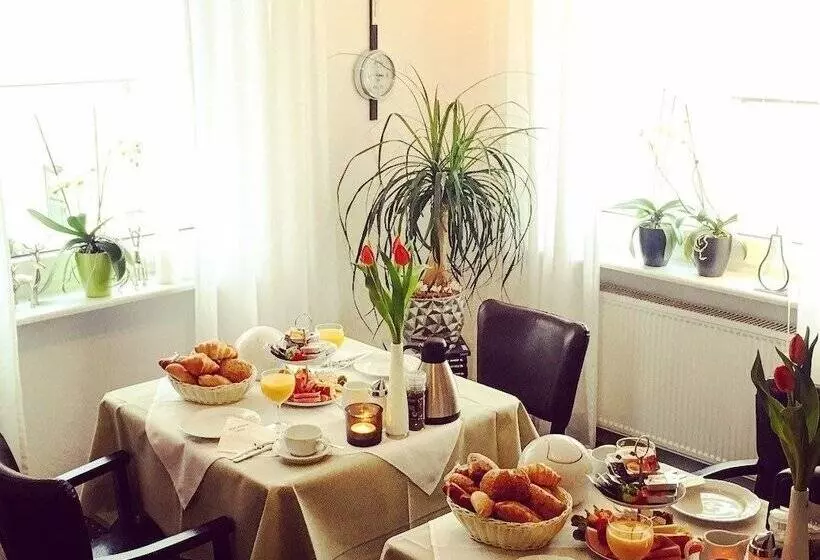 Hotelli Am Goetheberg