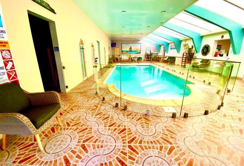 בית מלון כפרי Aux Rochers De L Ocean