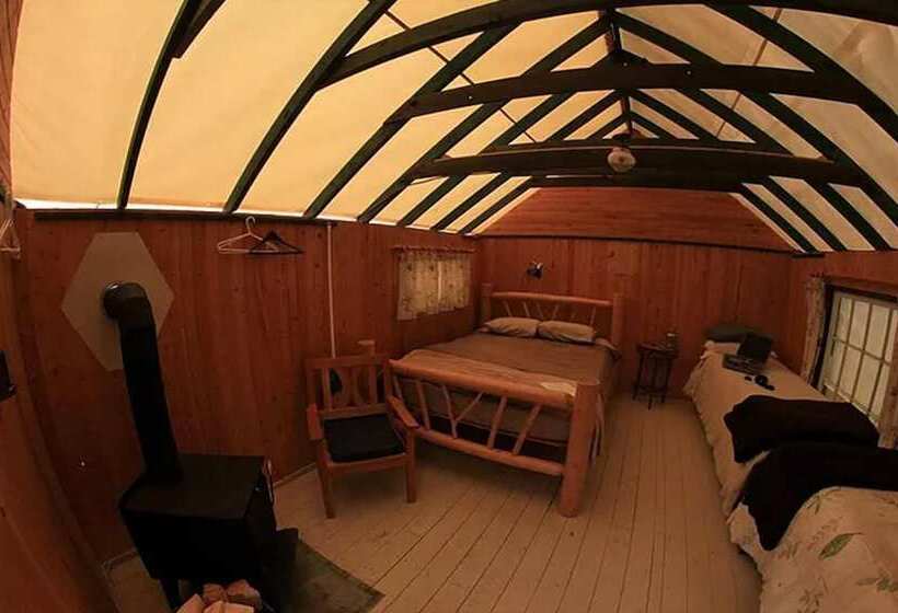 Szálloda Fortress Lake Wilderness Retreat