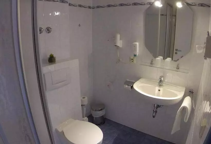 ホテル Klausdorfer Hof