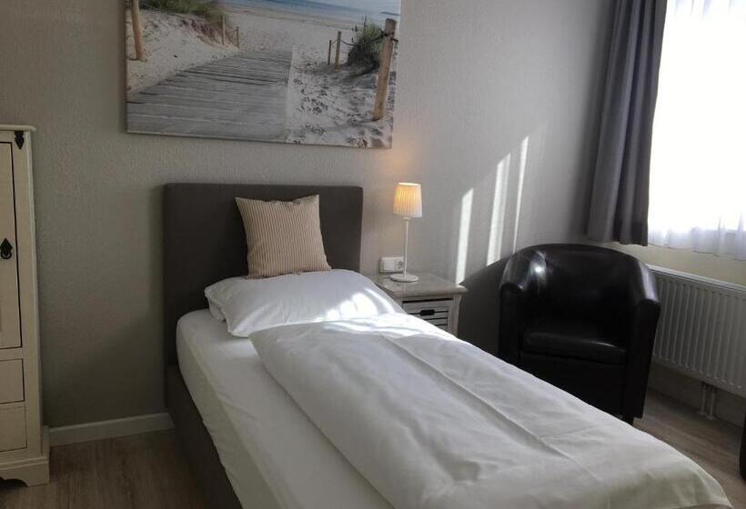 酒店 Klausdorfer Hof