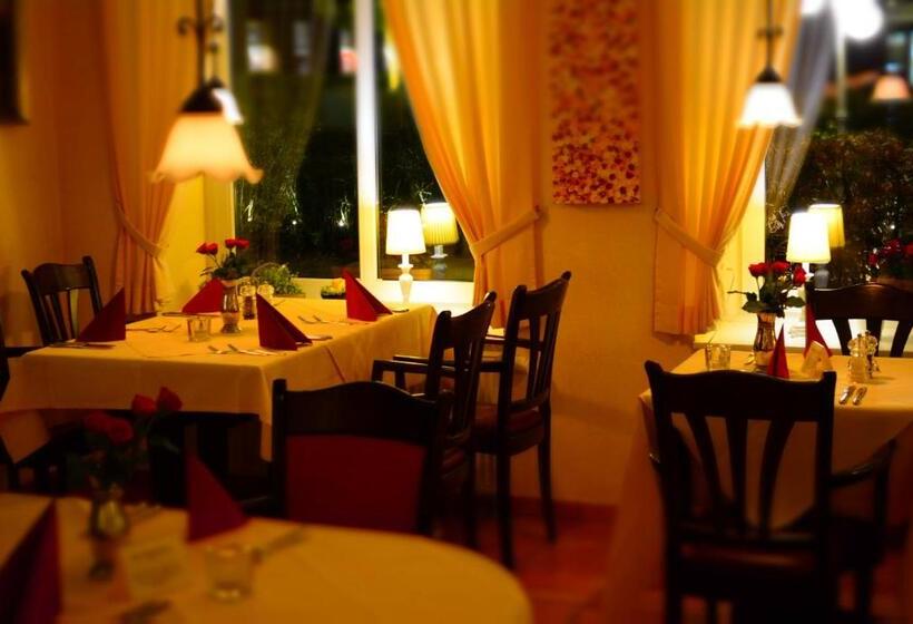 酒店 Klausdorfer Hof