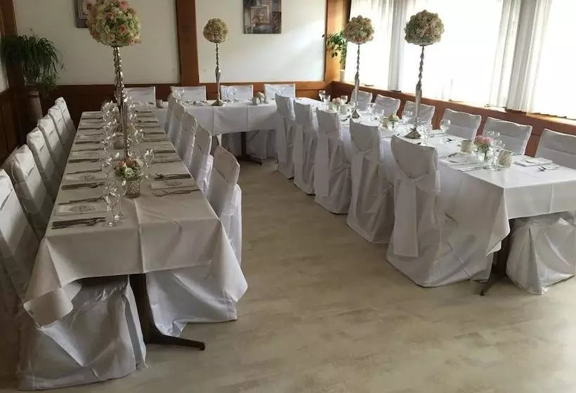 Hotel Restaurant Schwanen Gmbh