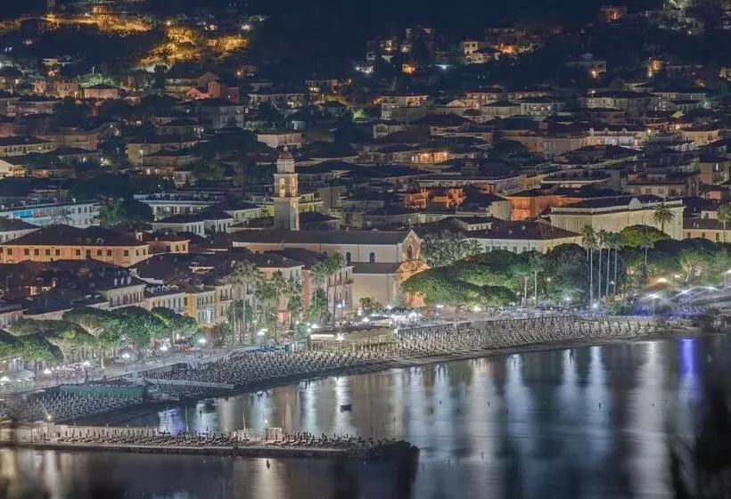 田舎風ホテル Un Posto Al Sole