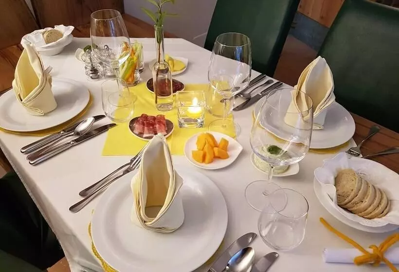 ホテル Unterpichl