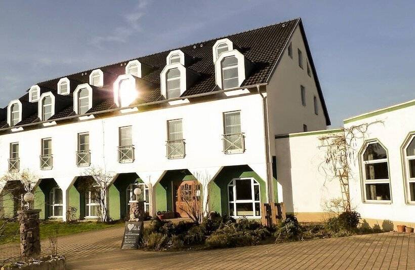 Отель Zur Werra