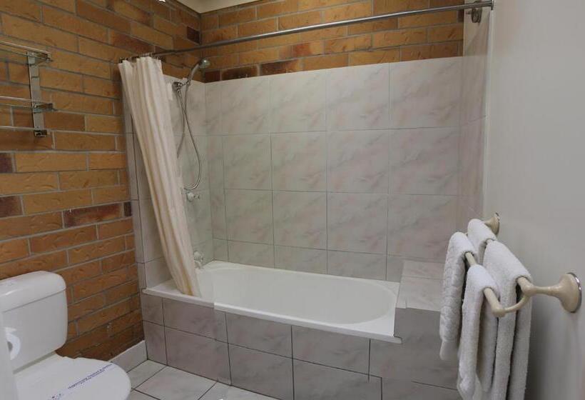 モーテル Copper Country Motor Inn