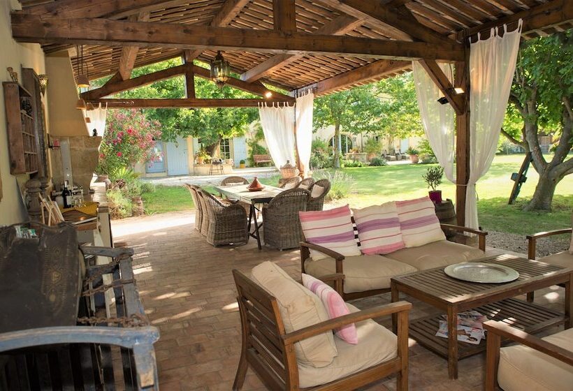 بنسيون B&b Domaine Les Machottes