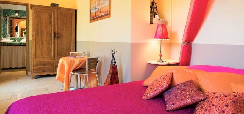 بنسيون B&b Domaine Les Machottes