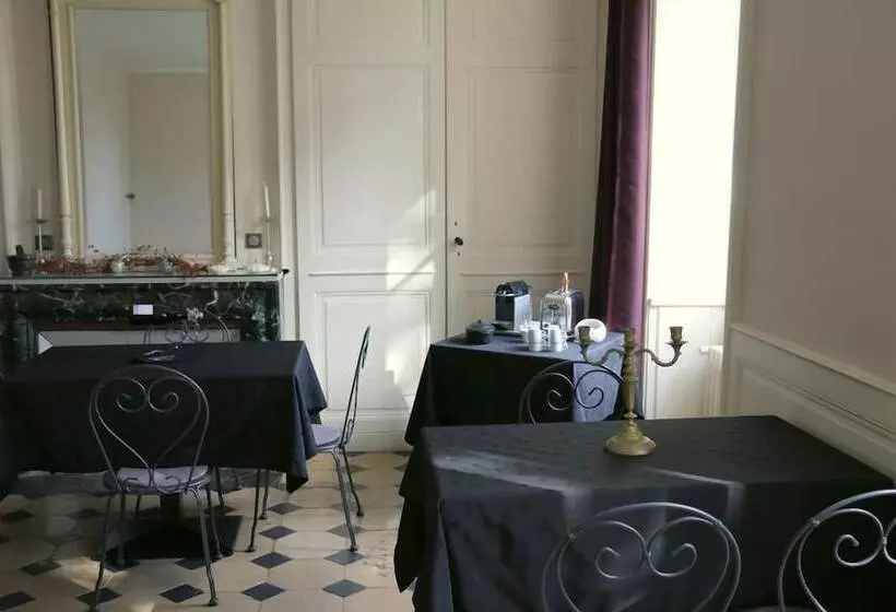 Majatalo L  échappée