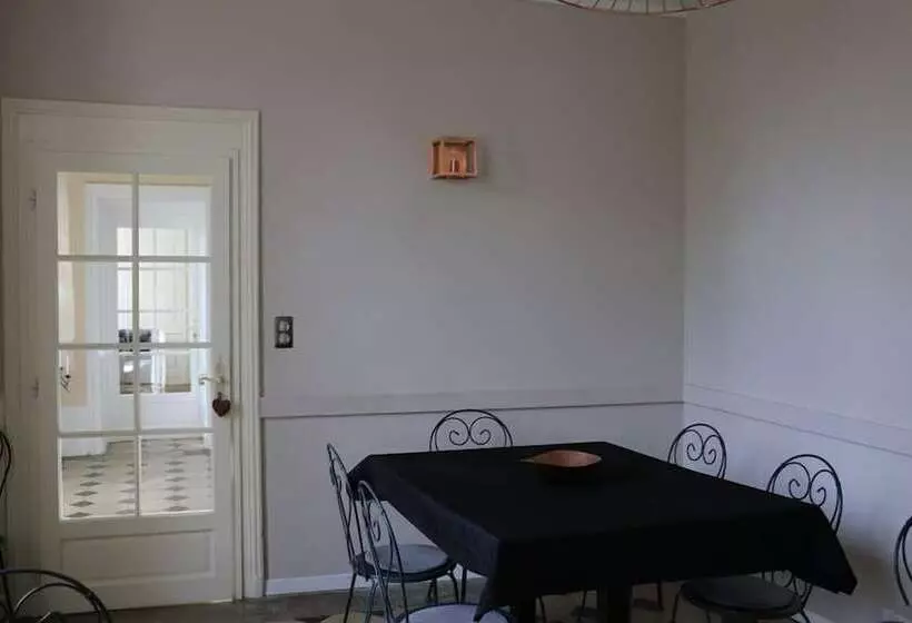 Majatalo L  échappée