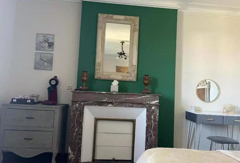 ペンション Les Tuileries De Chanteloup