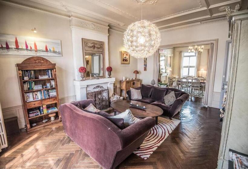 פנסיון Les Tuileries De Chanteloup