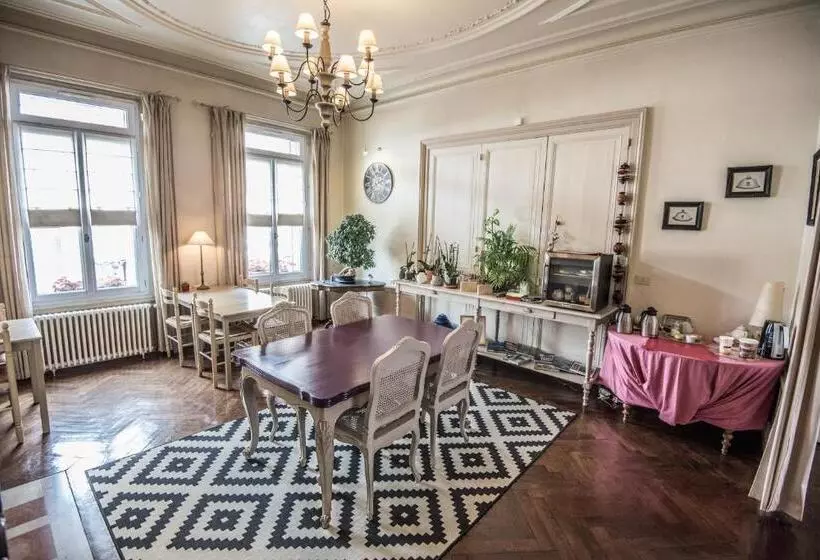 ペンション Les Tuileries De Chanteloup