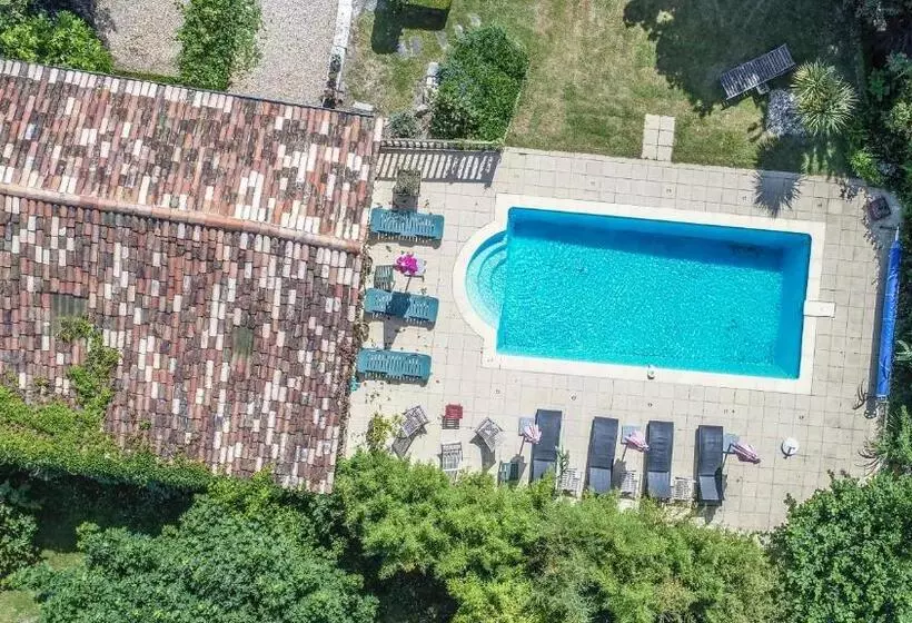 ペンション Les Tuileries De Chanteloup